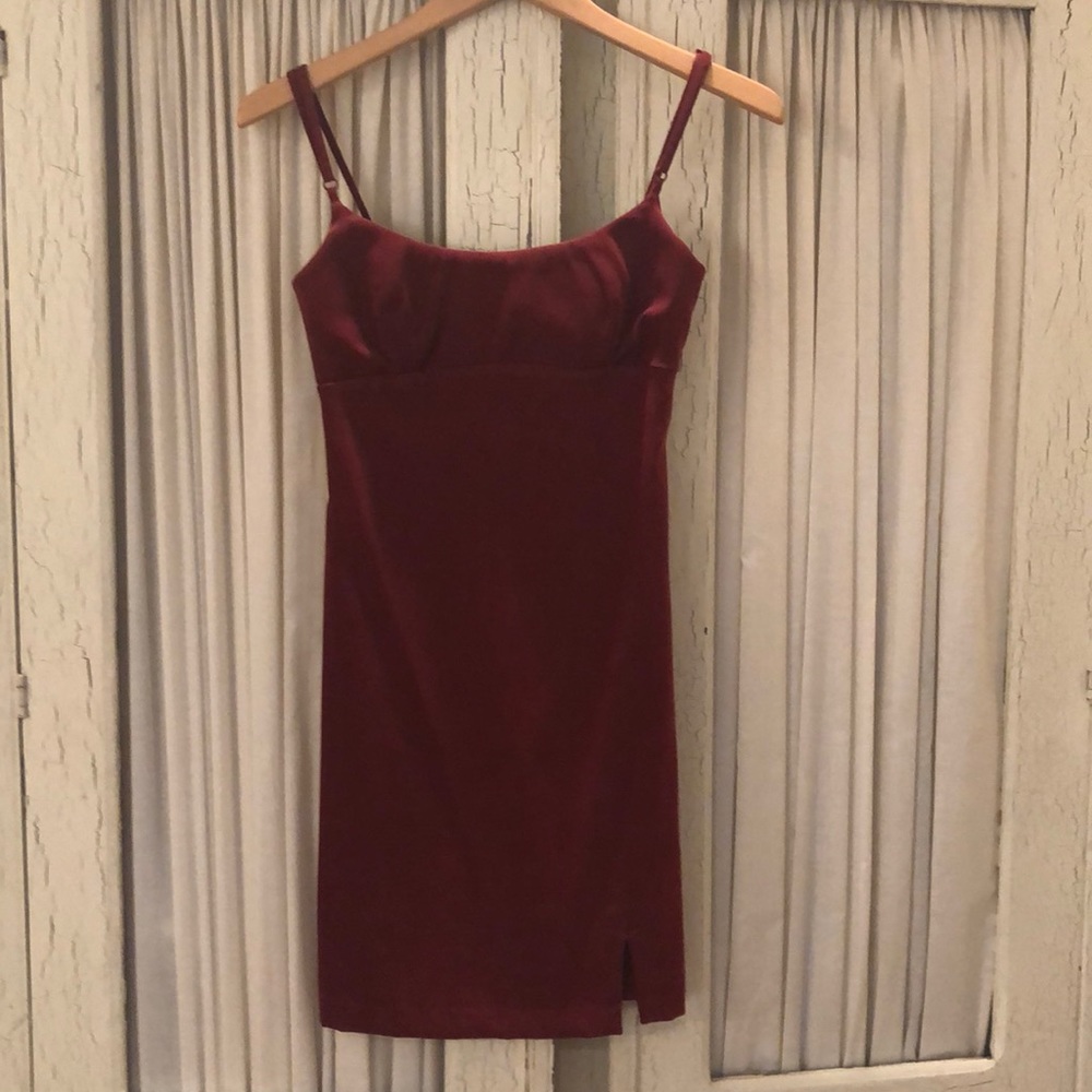 Vintage Burgundy Rampage Strappy Dress